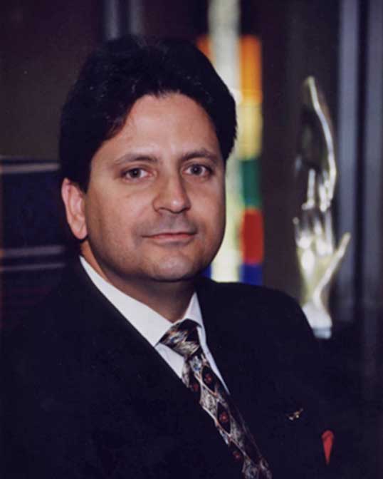 Dominic Calabro爆头